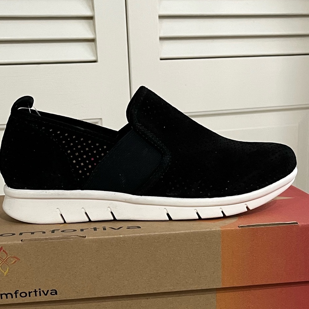 Comfortiva walking shoes. Suede outer, comfort insoles. Slip-ons
